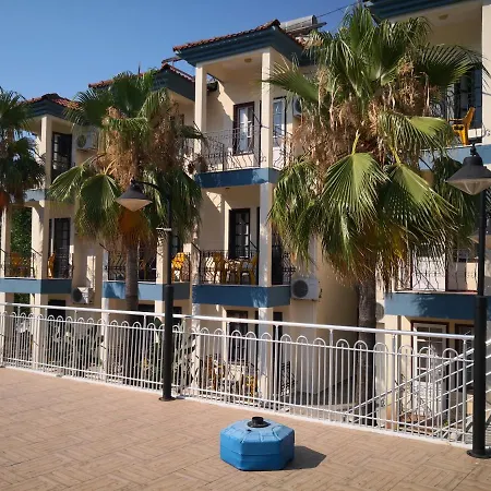 Hisar Aqua Otel *